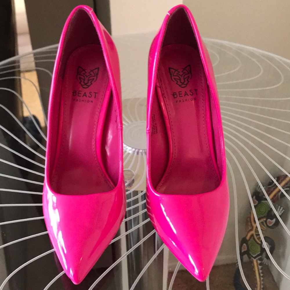 BEAST FASHION Hot Pink Heels